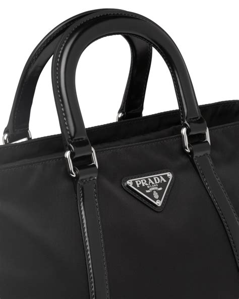 bolso prada pequeño|bolso tote prada.